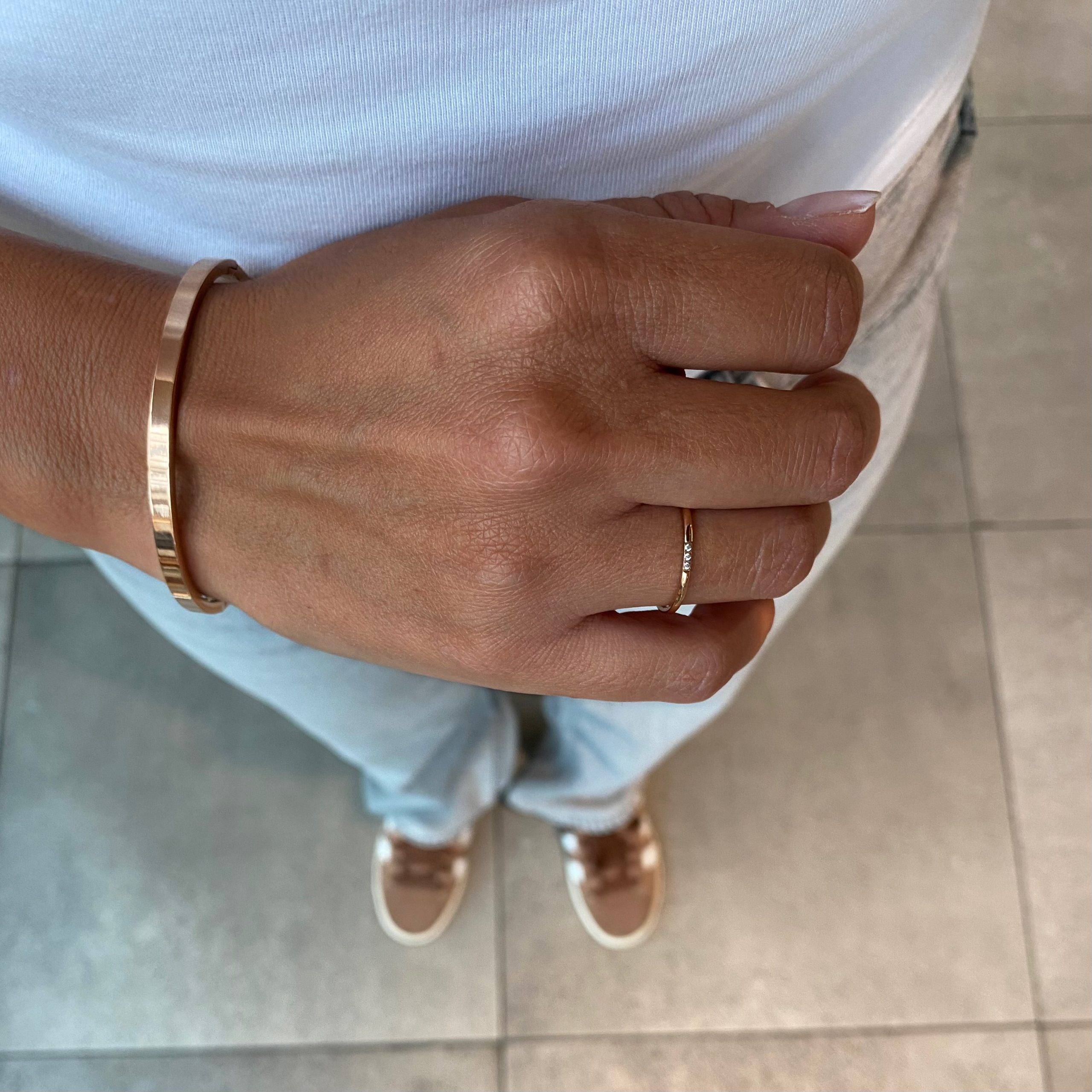 AE16F44E-BDFF-453A-877C-CBDD88A2884A