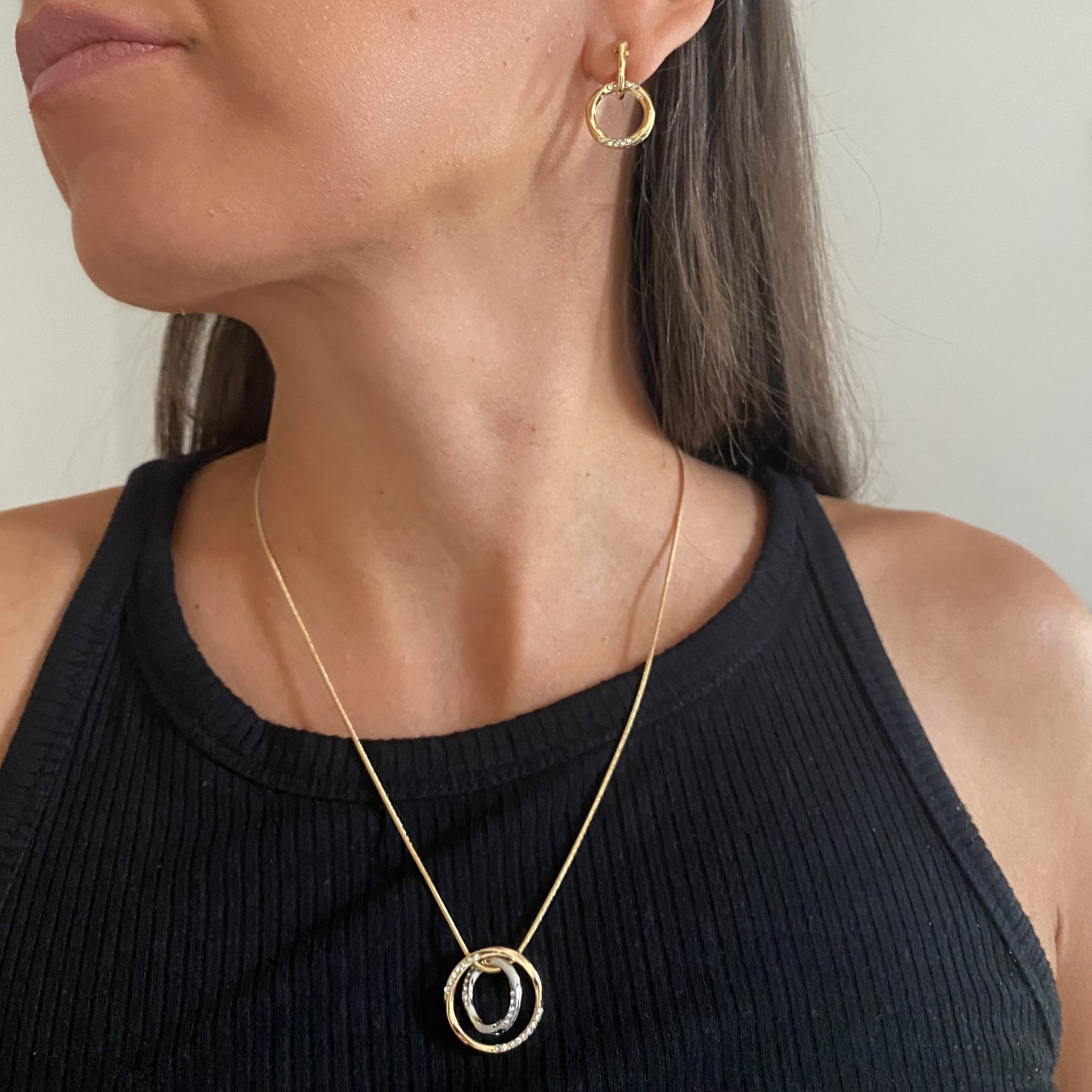 94843F0A-5633-488A-9FA4-8AFAA02F946C