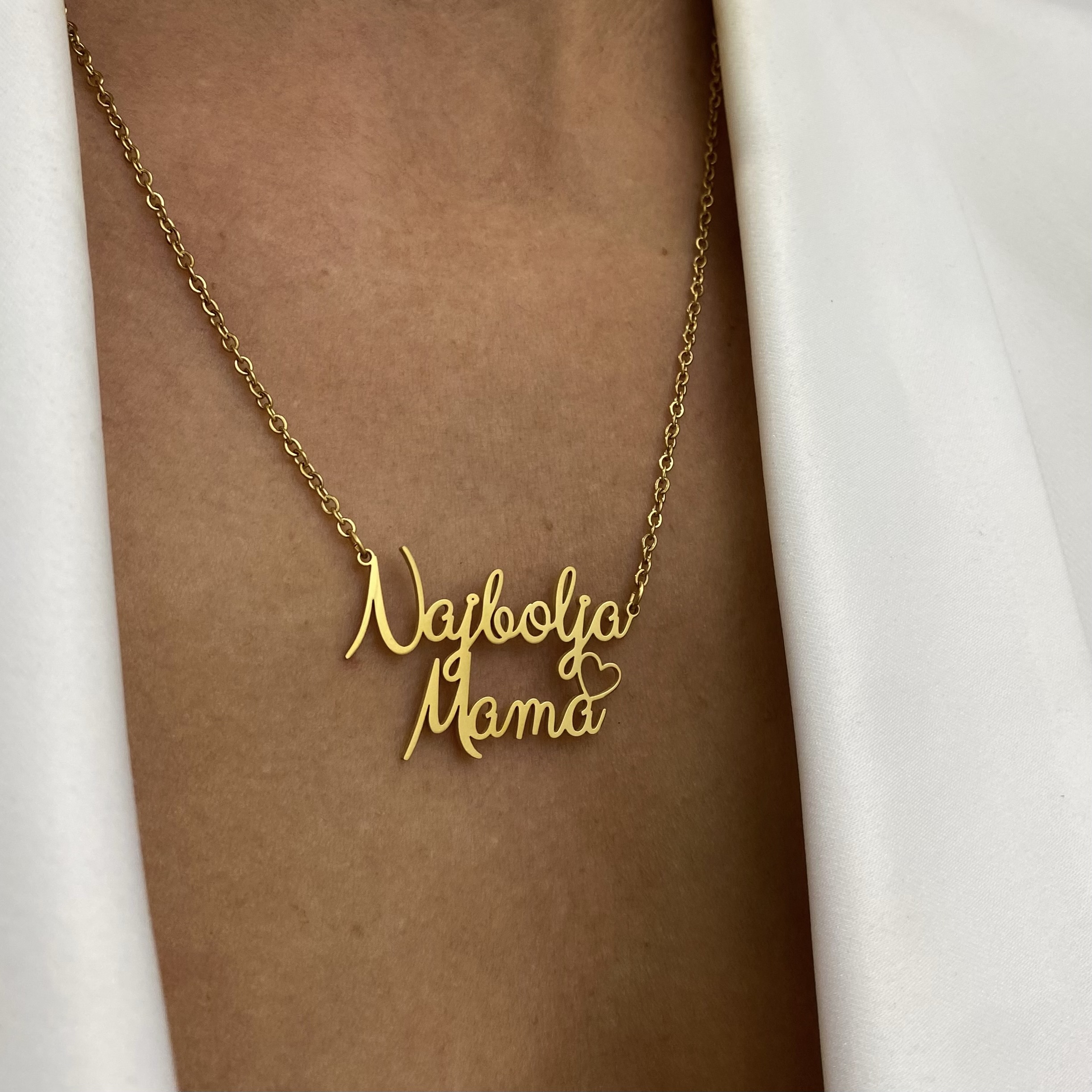 7AB435AF-983F-4E6C-A7BF-FD83C710C3D4